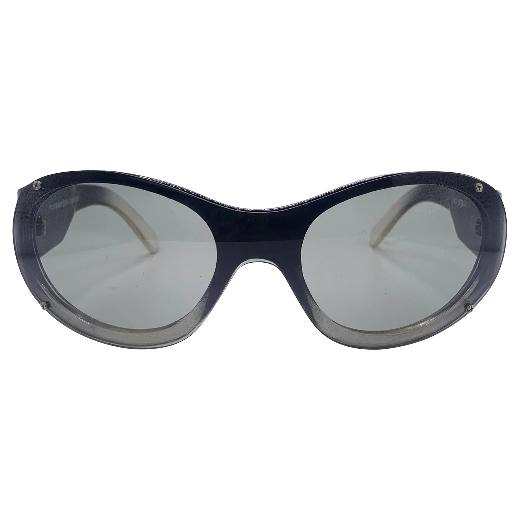 Classic Black Retro Sunglasses
